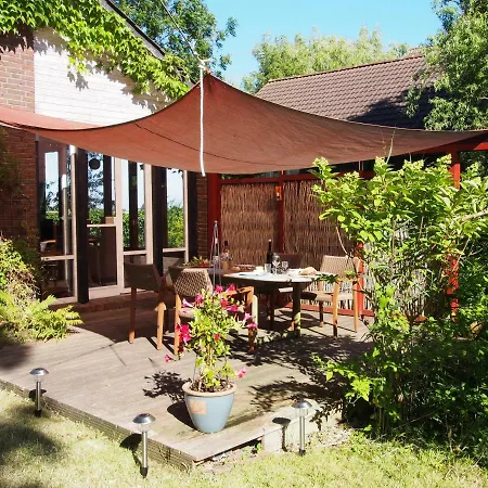 Ferienhaus Haus Am Deich *